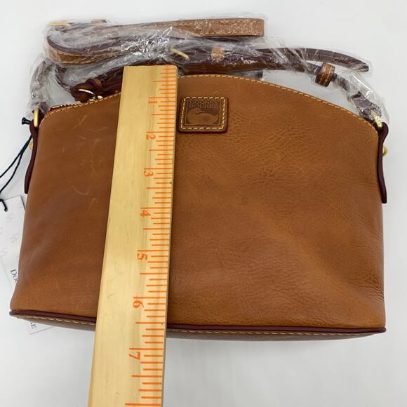 Dooney & Bourke Suki Crossbody Bag Florentine Leather Brown Natural Purse - Picture 9 of 13